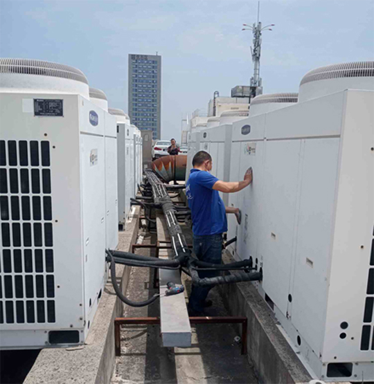 郊区中央空调制热和不制冷系统维修方法